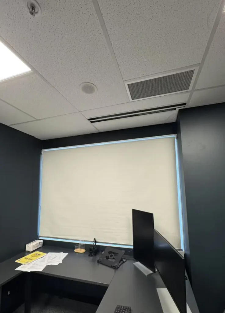 office roller bnlinds