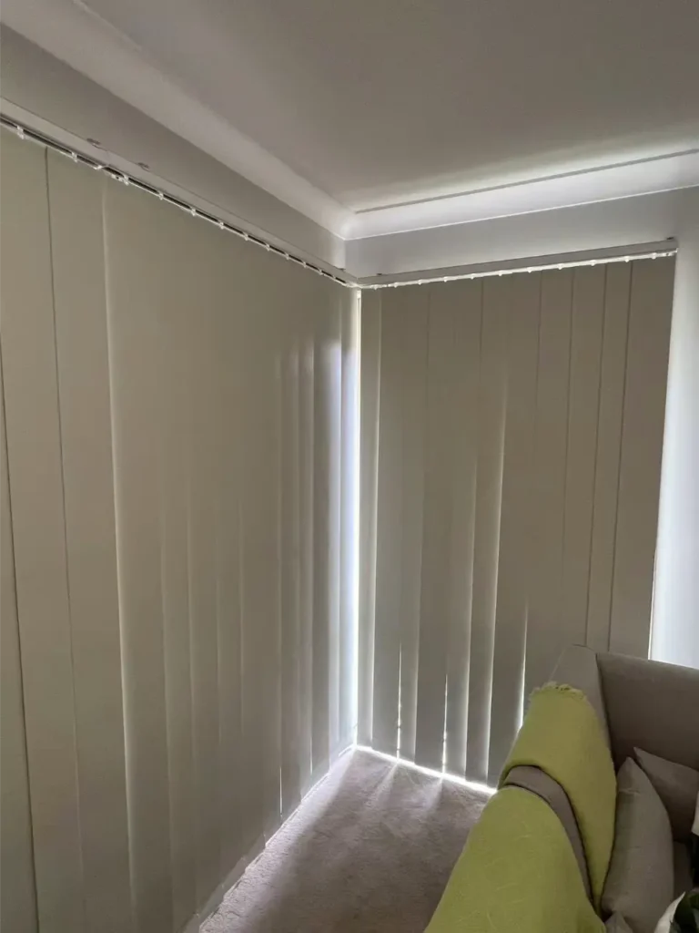 vertical blinds