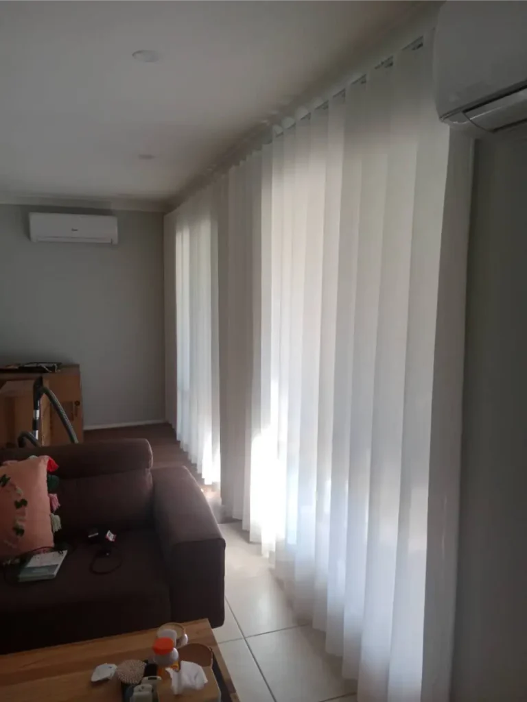 dinig blockout sun